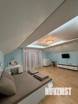 Дом 300м², 2-этажный, посуточно,