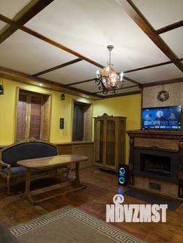 Дом 300м², 2-этажный, посуточно,