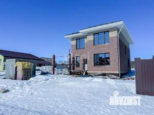 Дом 225м², 2-этажный, участок 9 сот.