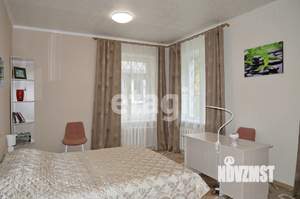 Дом 700м², 3-этажный, участок 15 сот.