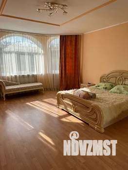 Дом 230м², 2-этажный, посуточно, 