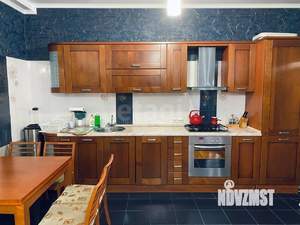 Дом 150м², 2-этажный, на длительный срок, 