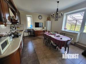 Коттедж 256м&sup2;, 2-этажный, участок 14 сот.  