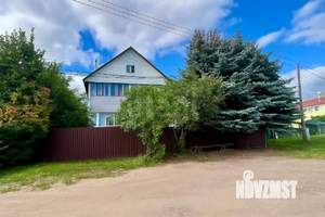 Дом 100м², 2-этажный, участок 6 сот.  