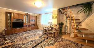 Дом 238м&sup2;, 2-этажный, участок 19 сот.  