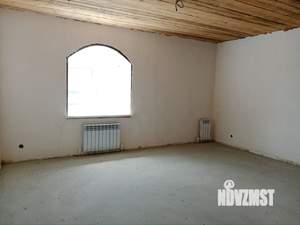 Коттедж 230м², 2-этажный, участок 15 сот.  