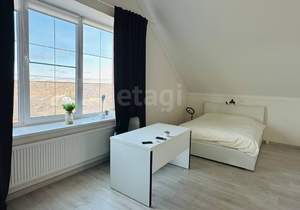 Дом 292м², 3-этажный, участок 20 сот.  