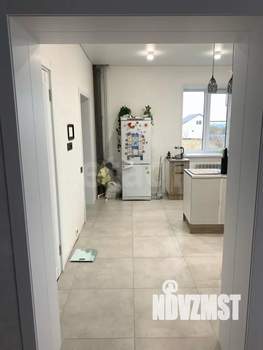 Дом 201м&sup2;, 3-этажный, участок 15 сот.  