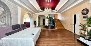 Дом 334м&sup2;, 3-этажный, участок 6 сот.  