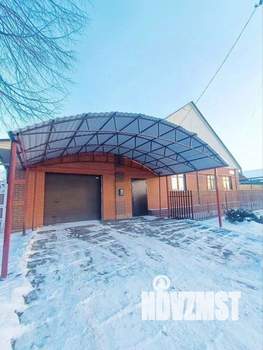 Дом 150м², 2-этажный, участок 8 сот.  