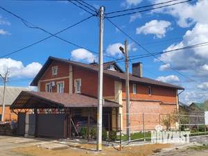 Коттедж 256м², 2-этажный, участок 14 сот.  