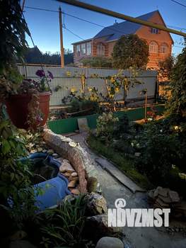 Дом 300м&sup2;, 2-этажный, участок 8 сот.  