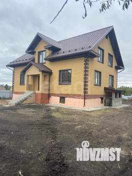 Дом 231м², 2-этажный, участок 20 сот.  