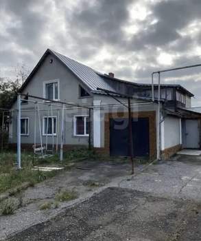 Дом 221м&sup2;, 2-этажный, участок 15 сот.  