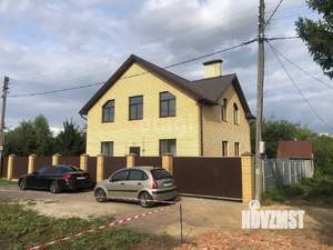 Дом 214м², 2-этажный, участок 5 сот.  