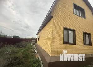 Дом 215м&sup2;, 2-этажный, участок 6 сот.  