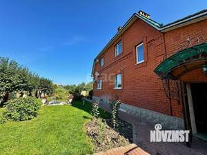 Дом 240м&sup2;, 2-этажный, участок 11 сот.  