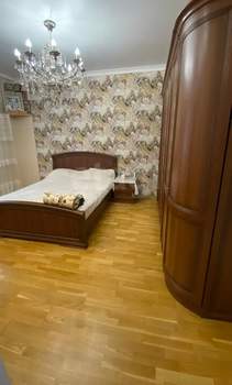 Дом 292м², 2-этажный, участок 8 сот.  
