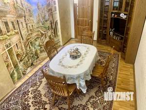 Дом 350м², 2-этажный, участок 15 сот.  