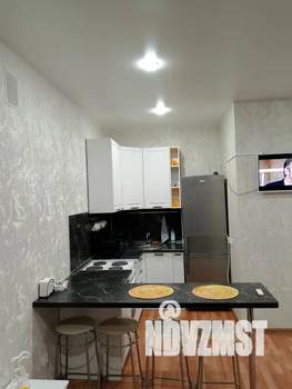 Студия квартира, посуточно, 36м2, 6/12 этаж