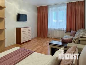 1-к квартира, посуточно, 41м2, 1/1 этаж