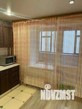 1-к квартира, посуточно, 42м2, 5/5 этаж