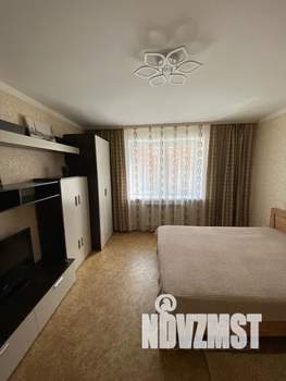 1-к квартира, посуточно, 40м2, 5/10 этаж