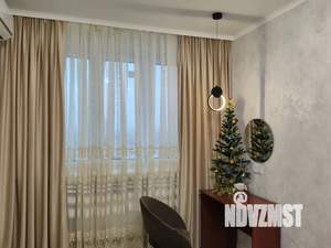 1-к квартира, посуточно, 42м2, 12/18 этаж