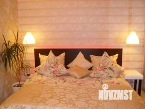 Студия квартира, посуточно, 38м2, 1/4 этаж