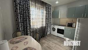 1-к квартира, посуточно, 42м2, 4/10 этаж
