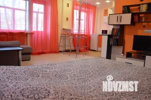 1-к квартира, посуточно, 38м2, 3/4 этаж