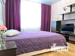 1-к квартира, посуточно, 45м2, 9/16 этаж