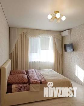 1-к квартира, посуточно, 40м2, 8/9 этаж