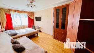 1-к квартира, посуточно, 35м2, 3/5 этаж