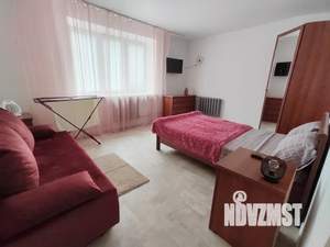 2-к квартира, посуточно, 65м2, 1/10 этаж
