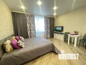 Студия квартира, посуточно, 36м2, 9/10 этаж