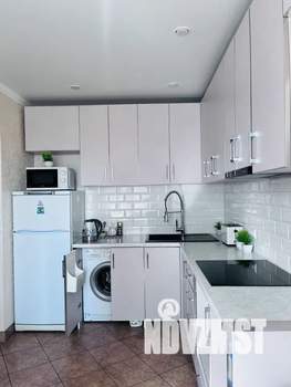 1-к квартира, посуточно, 41м2, 8/14 этаж