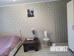 1-к квартира, посуточно, 38м2, 4/12 этаж