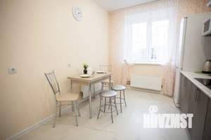 1-к квартира, посуточно, 43м2, 3/16 этаж