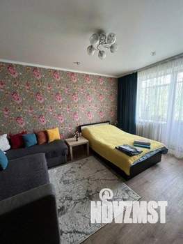 1-к квартира, посуточно, 42м2, 1/1 этаж