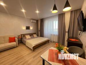 Студия квартира, посуточно, 35м2, 8/10 этаж