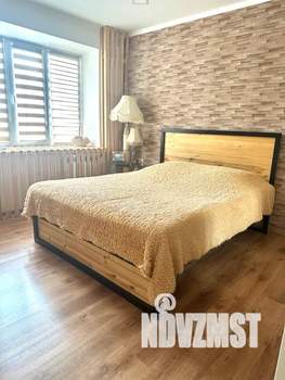 1-к квартира, посуточно, 27м2, 3/5 этаж