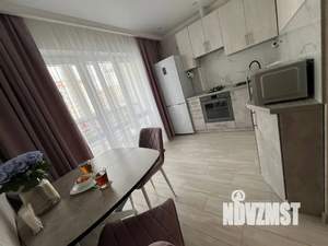 1-к квартира, посуточно, 37м2, 1/1 этаж