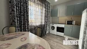 1-к квартира, посуточно, 42м2, 4/10 этаж