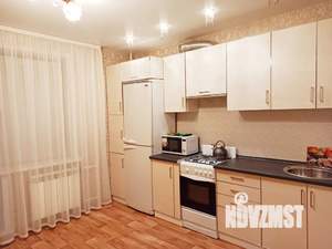 1-к квартира, посуточно, 45м2, 3/9 этаж