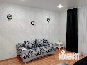 Студия квартира, посуточно, 36м2, 6/12 этаж