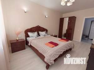 1-к квартира, посуточно, 43м2, 1/1 этаж