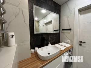 1-к квартира, посуточно, 40м2, 1/1 этаж