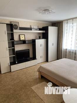 1-к квартира, посуточно, 40м2, 5/10 этаж