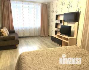 1-к квартира, посуточно, 42м2, 5/5 этаж